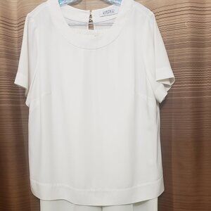 Kasper Cream Blouse | Elegant Minimalist Top | Classic Workwear | Size L